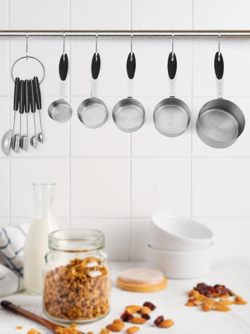 JOYHILL BPA-free silicone handles offer slip-resistant grip