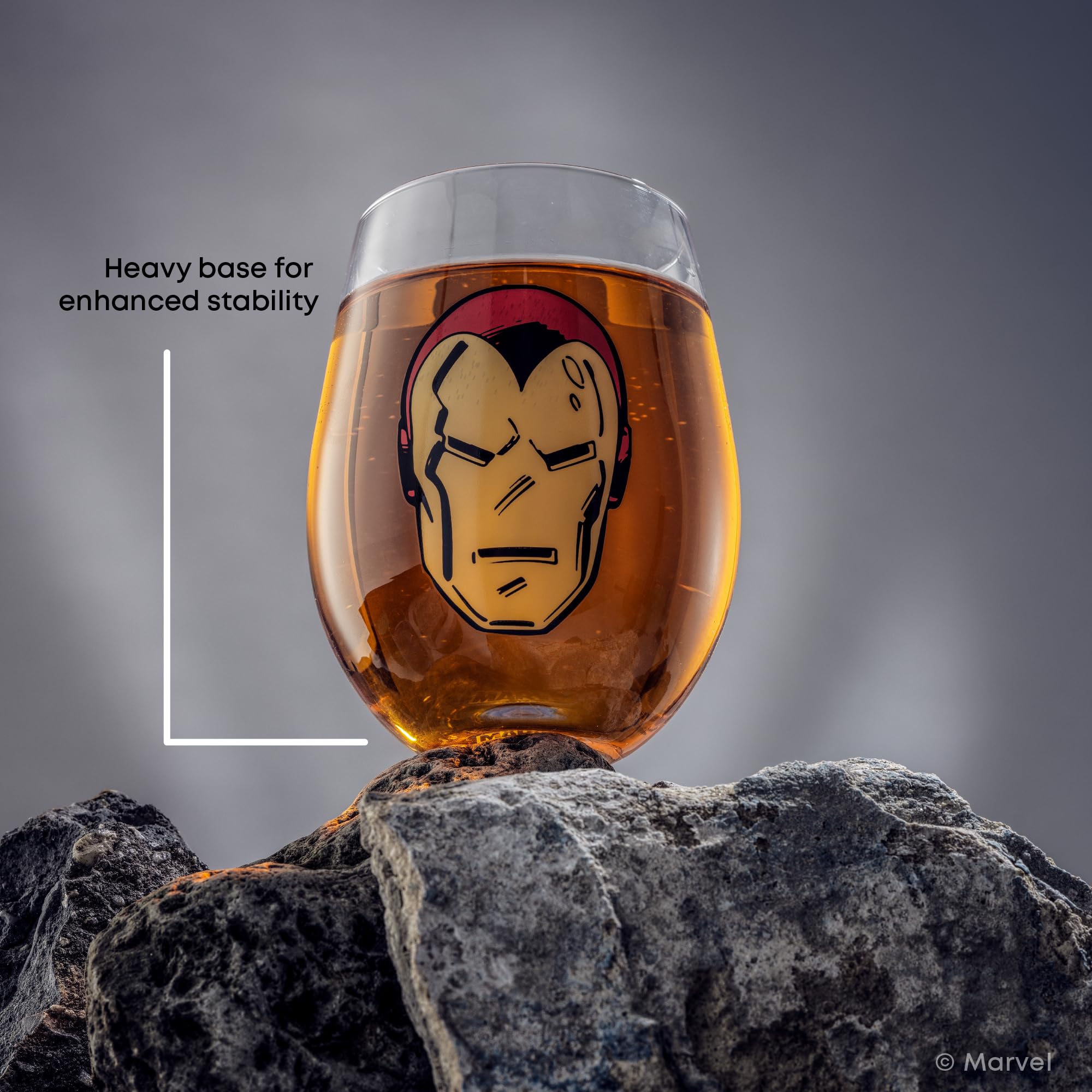 JoyJolt Marvel Heroes 19oz glass set shows four iconic prints for shared beverages