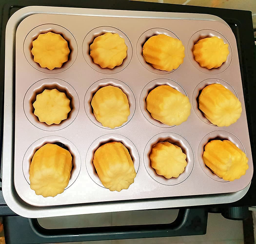 JRVT Love canele pan perfect for puddings, tarts, and mini cakes.