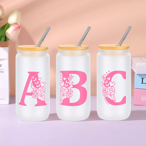 JSENGIFT teen gift set presentation captures a thoughtful, celebratory moment.