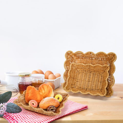 Jucoan rustic-design poly-wicker basket adds charm to dining setups.