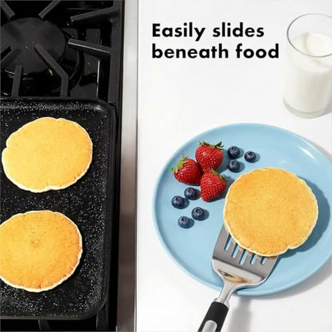 JULIPRO grilling ready spatula on stove demonstrates heat tolerance in action