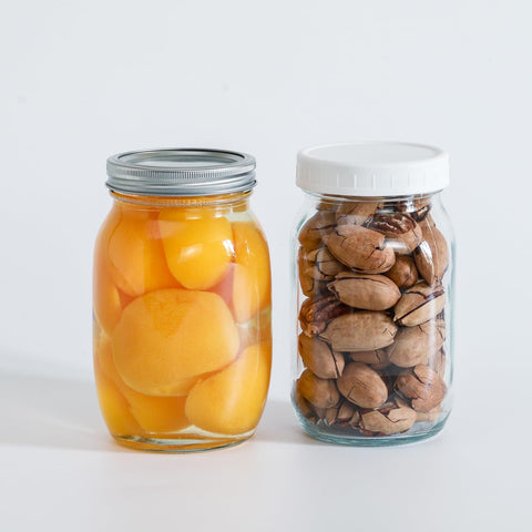 Jumterlee 32 oz wide-mouth mason jar ideal for bulk storage and quick access.