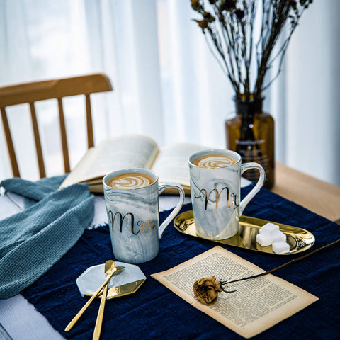 Jumway included accessories: lids, spoons, and ribbon enhance gifting