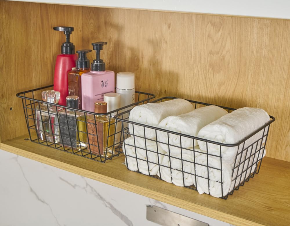 JUNCHU CHERRY wire basket multi-purpose storage for fruits or toiletries.