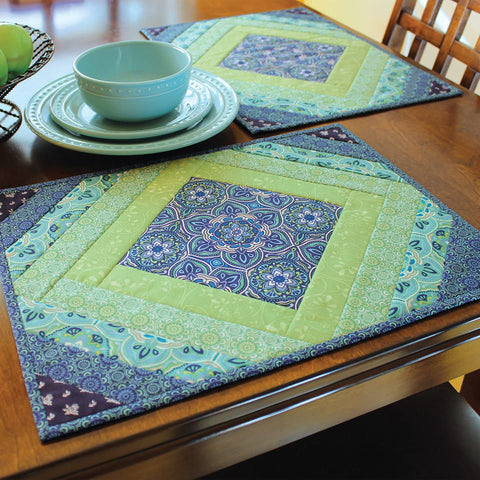Casablanca Natural placemat design ready-to-assemble with built-in batting