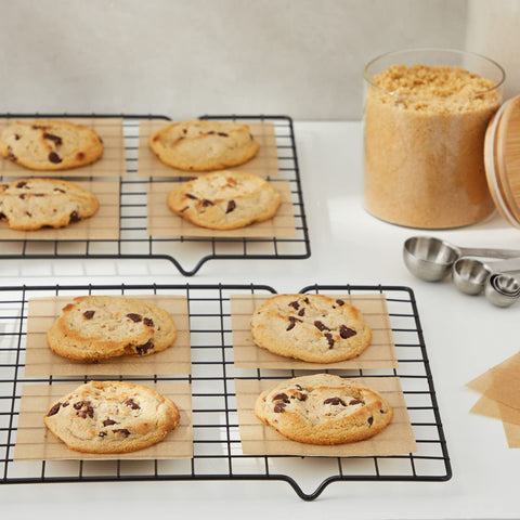 Juvale 4x4 parchment sheets ideal for patty wrapping and burger presses