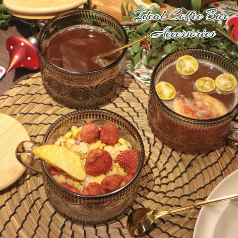 JVJRFQ gold spoons with festive details for convenient stirring.