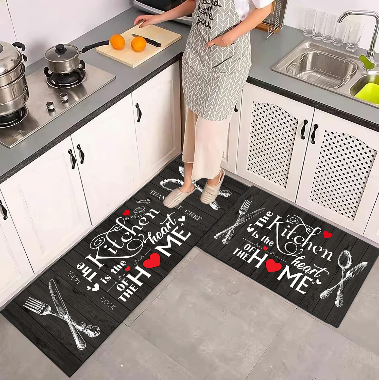 JWXCBIM absorbent kitchen rug helps soak up spills near sinks for quick cleanups.