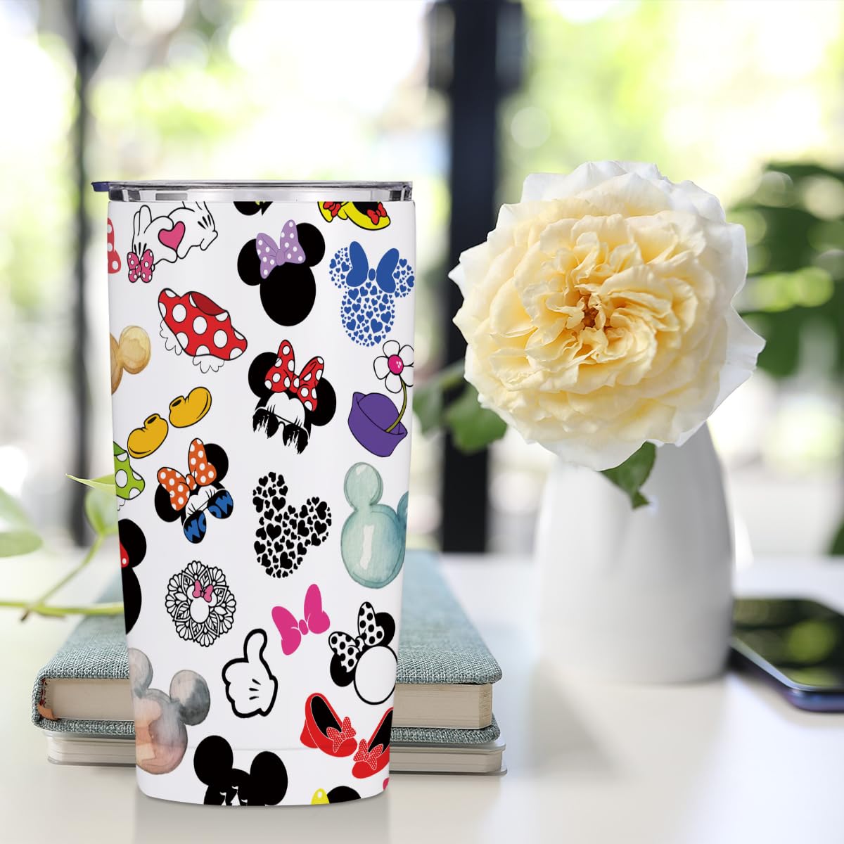 Jztco Double-Wall Vacuum Insulated Cup preserves drinks longer.