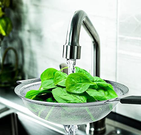 KAFOOR strainer with thermoplastic rubber handle provides comfortable grip.