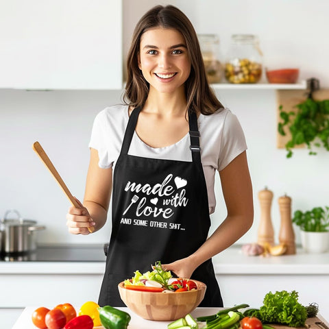 Kaidouma gift-ready funny apron suited for mom or wife.