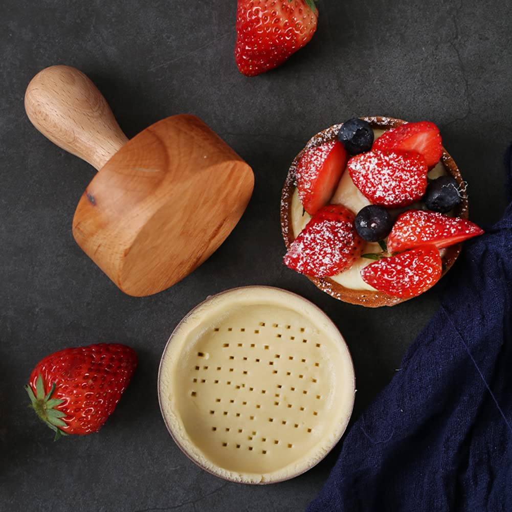 KALAIEN wooden tart tamper for precise pastry tamping.