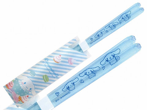 Kaneshotouki Cinnamoroll heart clear chopsticks with heart motif for everyday meals.
