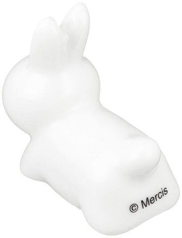 Kaneshotouki Miffy chopsticks rest porcelain-white finish adds elegant decor