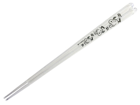 Kaneshotouki Peanuts Snoopy chopstick bag keeps utensils organized and gift-ready