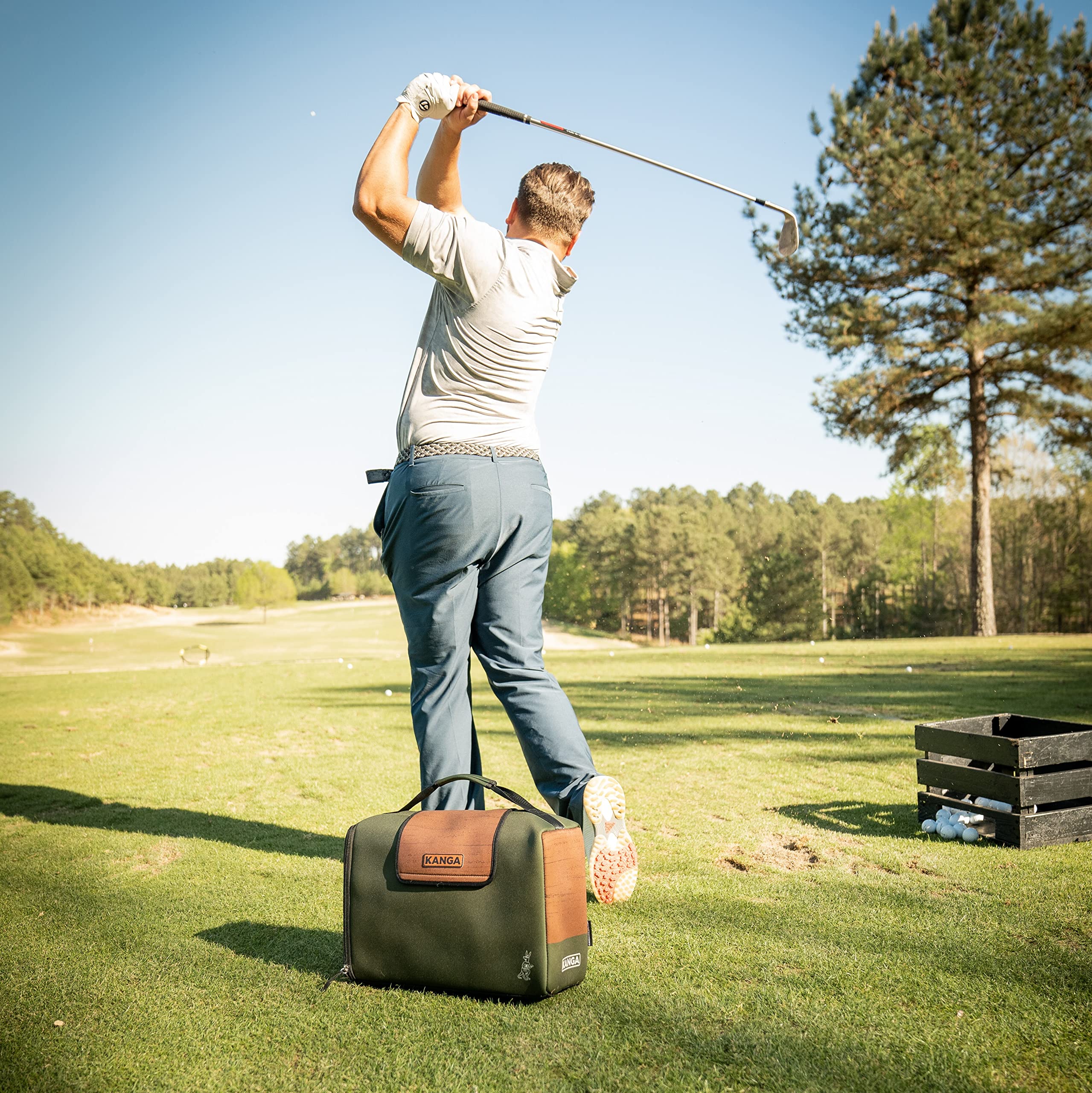 Kanga 12-can capacity cooler bag ideal for parties and trips.
