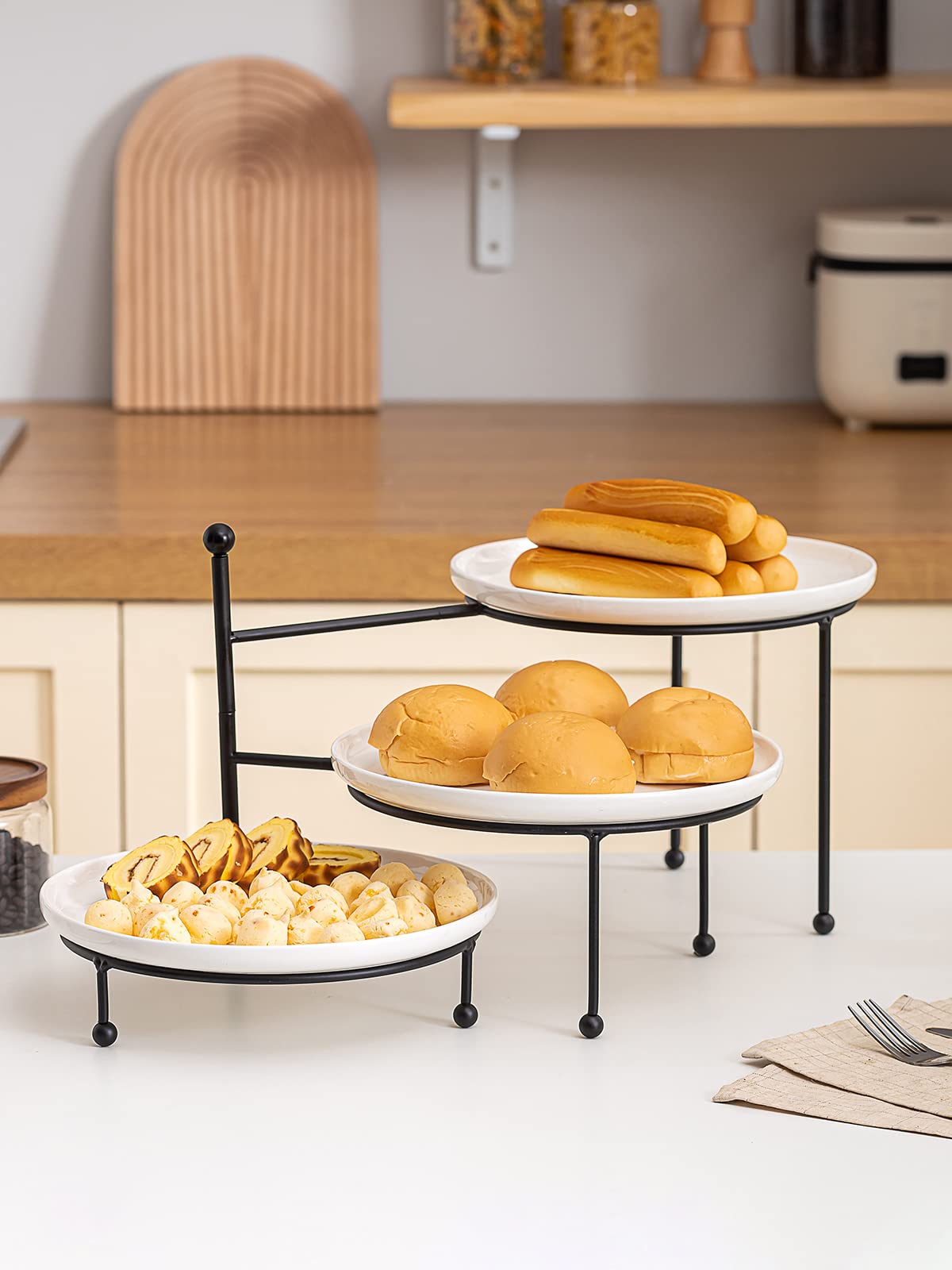 Kanwone compact design saves counter space during entertaining
