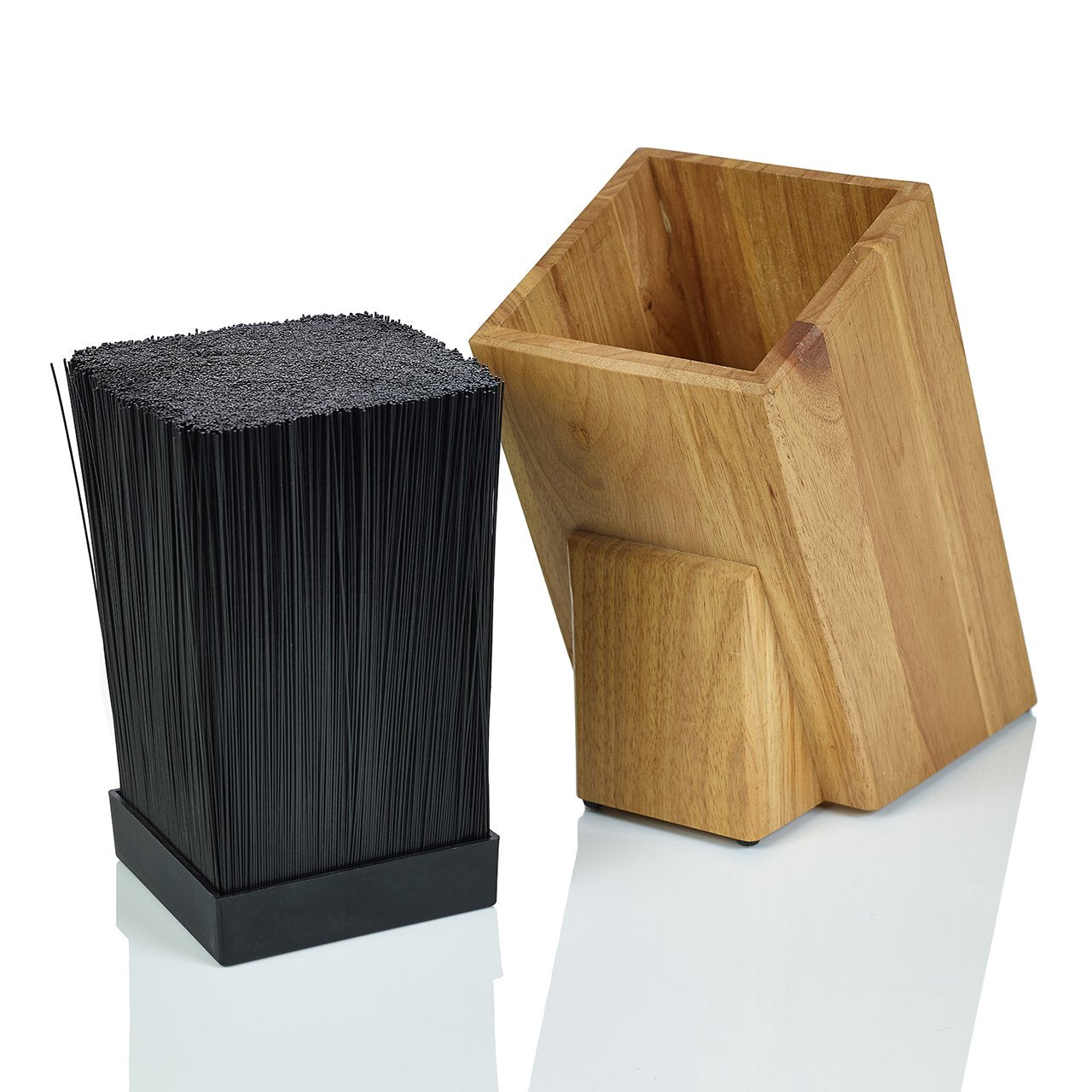 Kapoosh flex rods close-up showing blade-friendly support