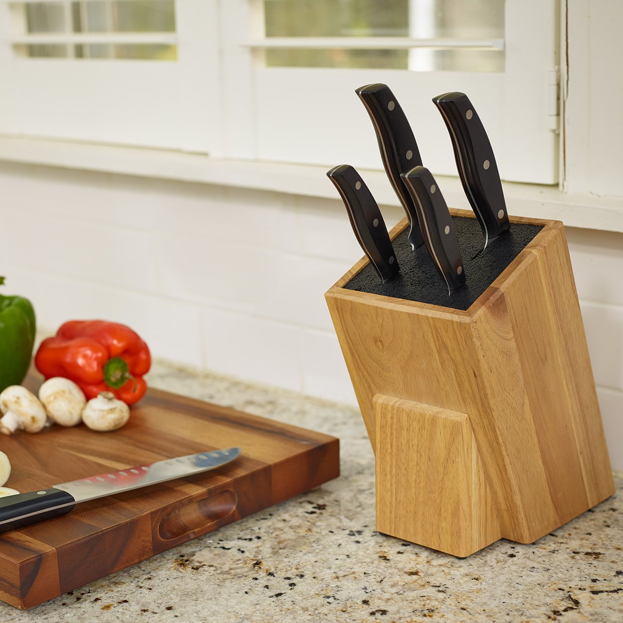 Kapoosh block with 8-inch knives held securely