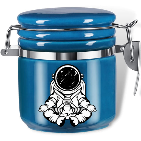 KARCOOL smell-proof jar with blue clamp lid for long-lasting freshness.