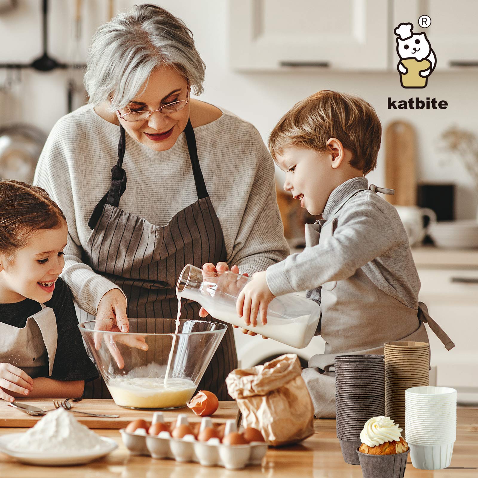 Katbite parchment cupcake liners in use for versatile party desserts