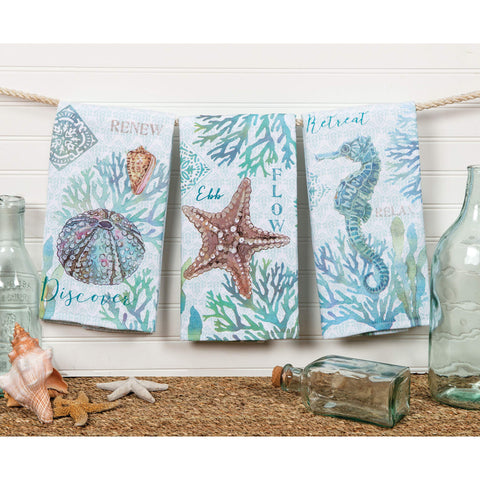 Kay Dee Beachcomber towel starfish motif boosts nautical bathroom decor.
