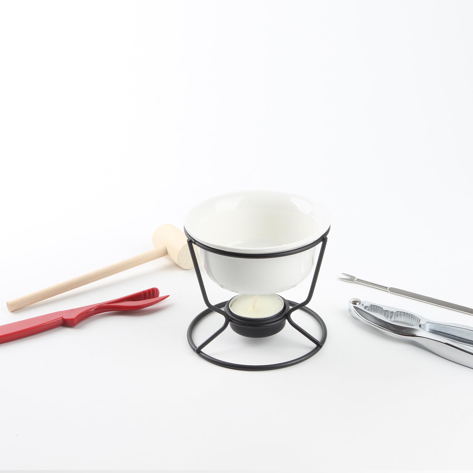 KCGANI ceramic dishware keeps chocolate warm during dessert fondue.