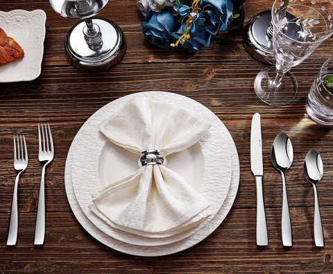 KEAWELL knife metal sheen highlighting refined finish and everyday elegance.