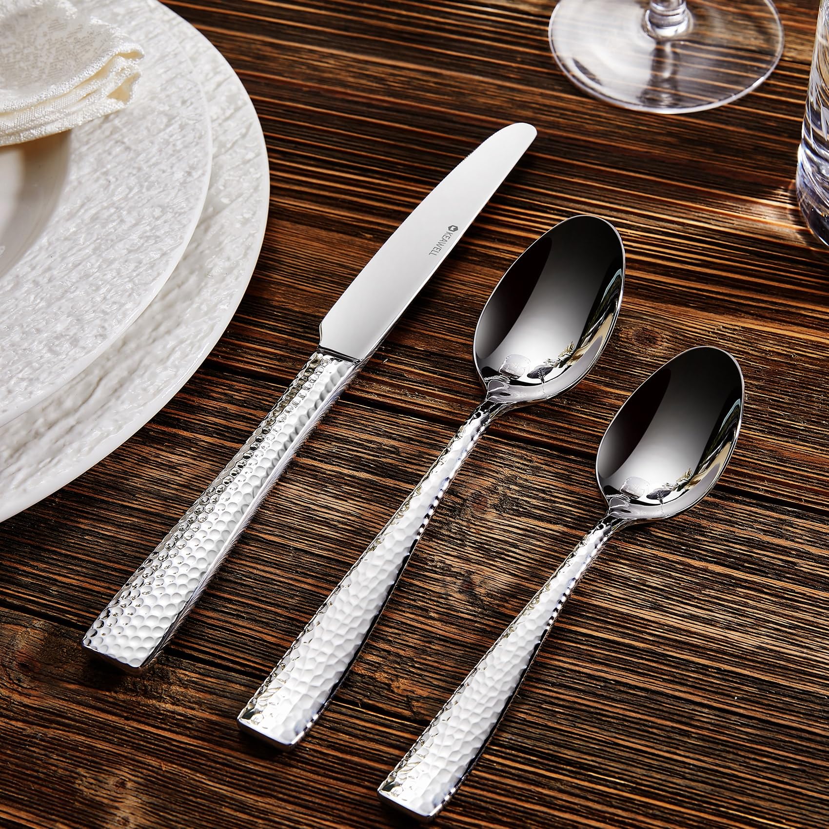KEAWELL Louis hammered silverware dinner knives with balanced weight for easy cutting