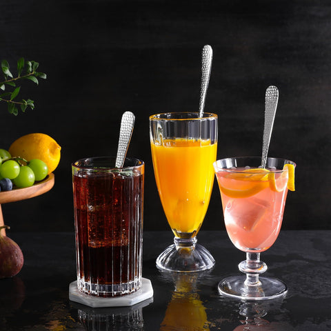 KEAWELL mirror-polished surface elevates table settings during entertaining.