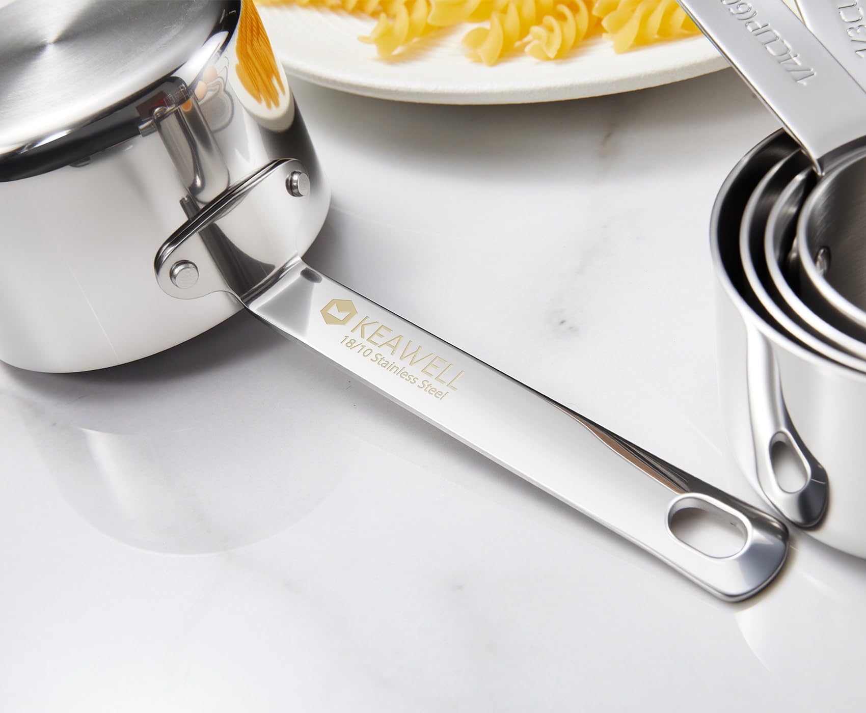 Keawell measuring cups with internal volume markings: quick reference while cooking.