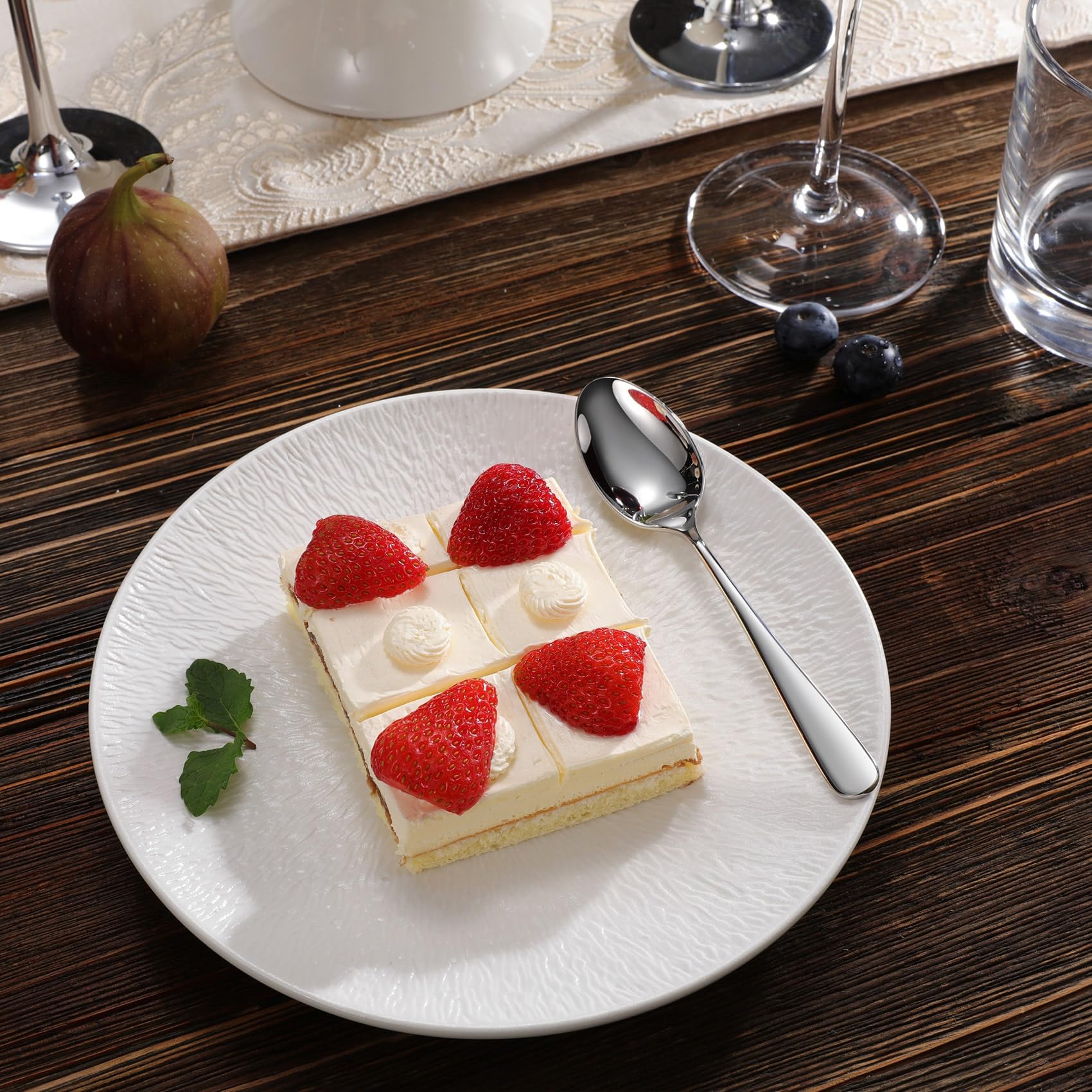 KEAWELL Mirror-finish spoons add elegance to any place setting.