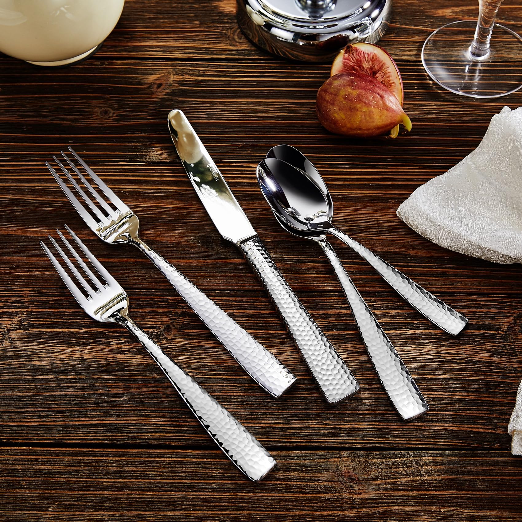 KEAWELL Louis hammered texture closeup shows premium pattern and finish.