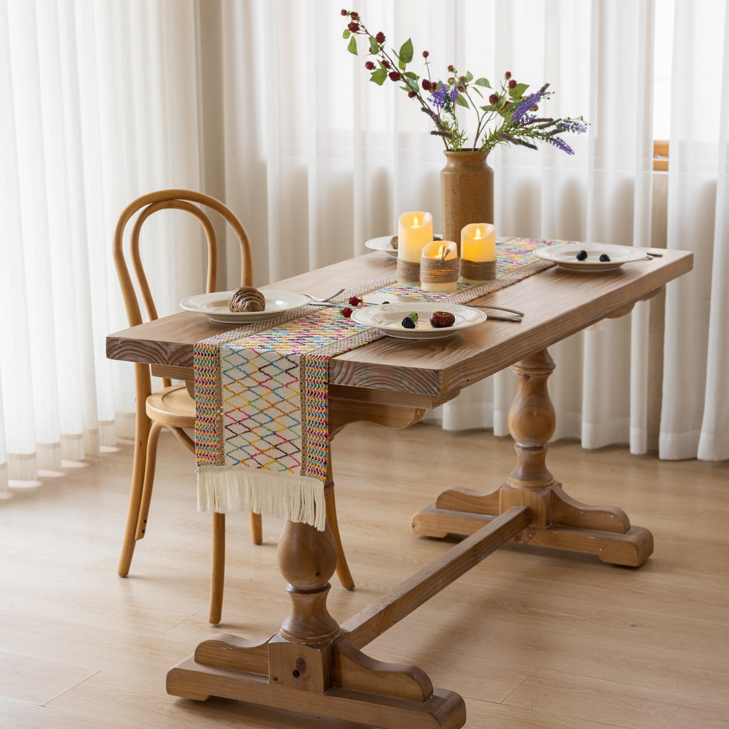 Keketoarrange dining centerpiece boho decor enhances conversation and ambiance.