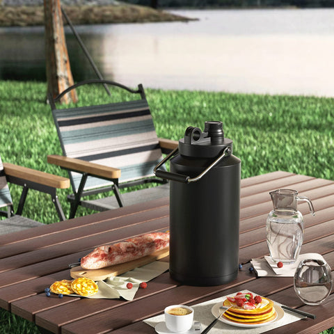 Kerilyn double-wall vacuum insulation preserves cold drinks for 48 hours and hot for 24.