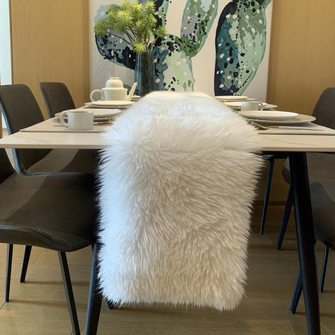 KERTFGOKU white faux fur runner ideal for party and dining setup.