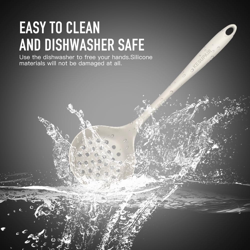 KESUPAIR spatula with non-scratch silicone for coated pans protection.