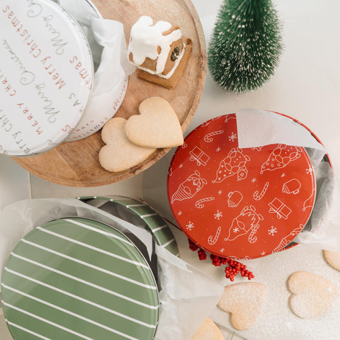 KIBAGA versatile tin idea for cookies, candies, and cupcake gifts.