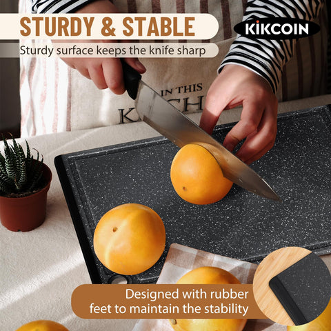 Kikcoin non-slip texture helps keep ingredients in place during prep.