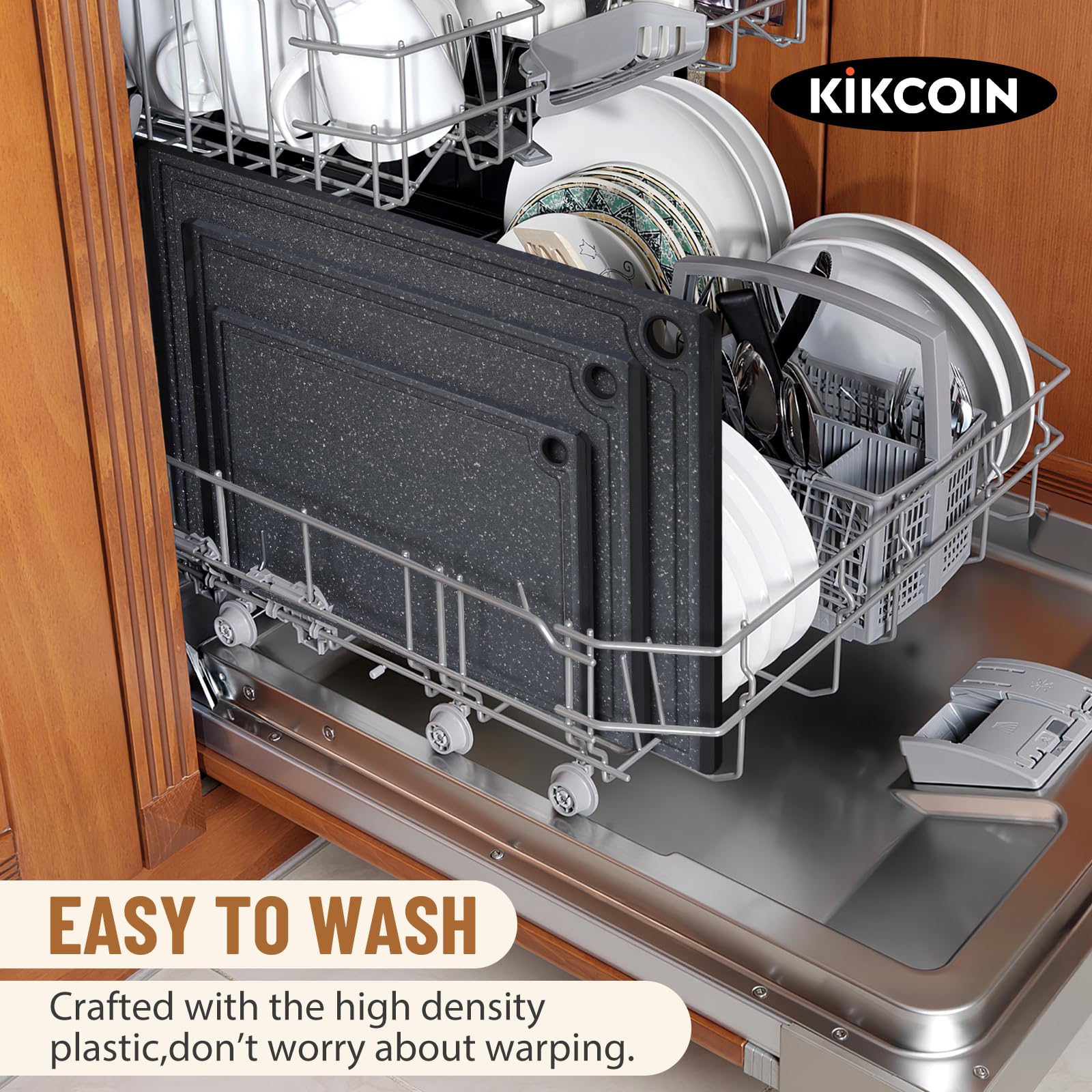 Kikcoin rubber feet grip surfaces for stable chopping.