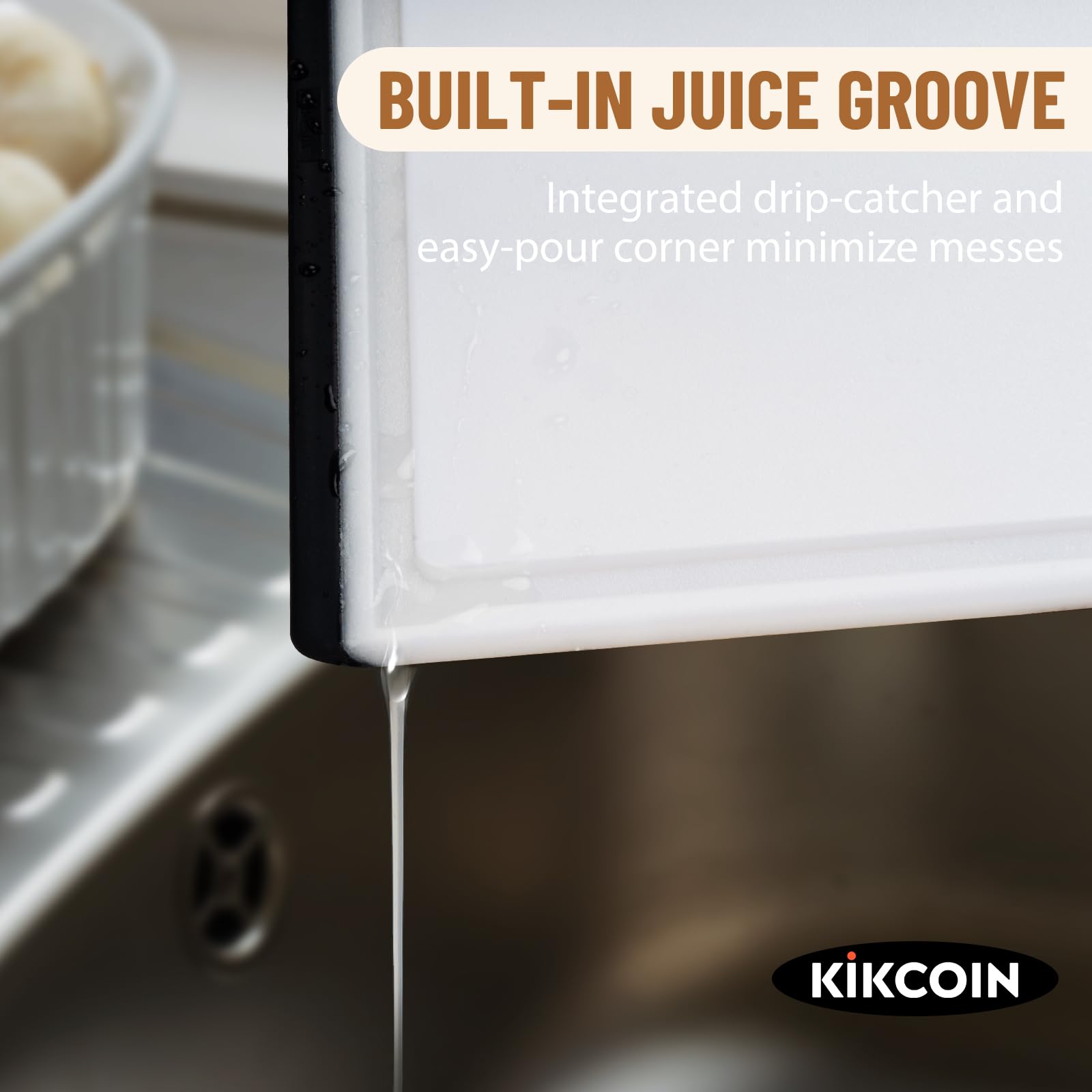 Kikcoin small cutting board ideal for fruit washing and slicing.