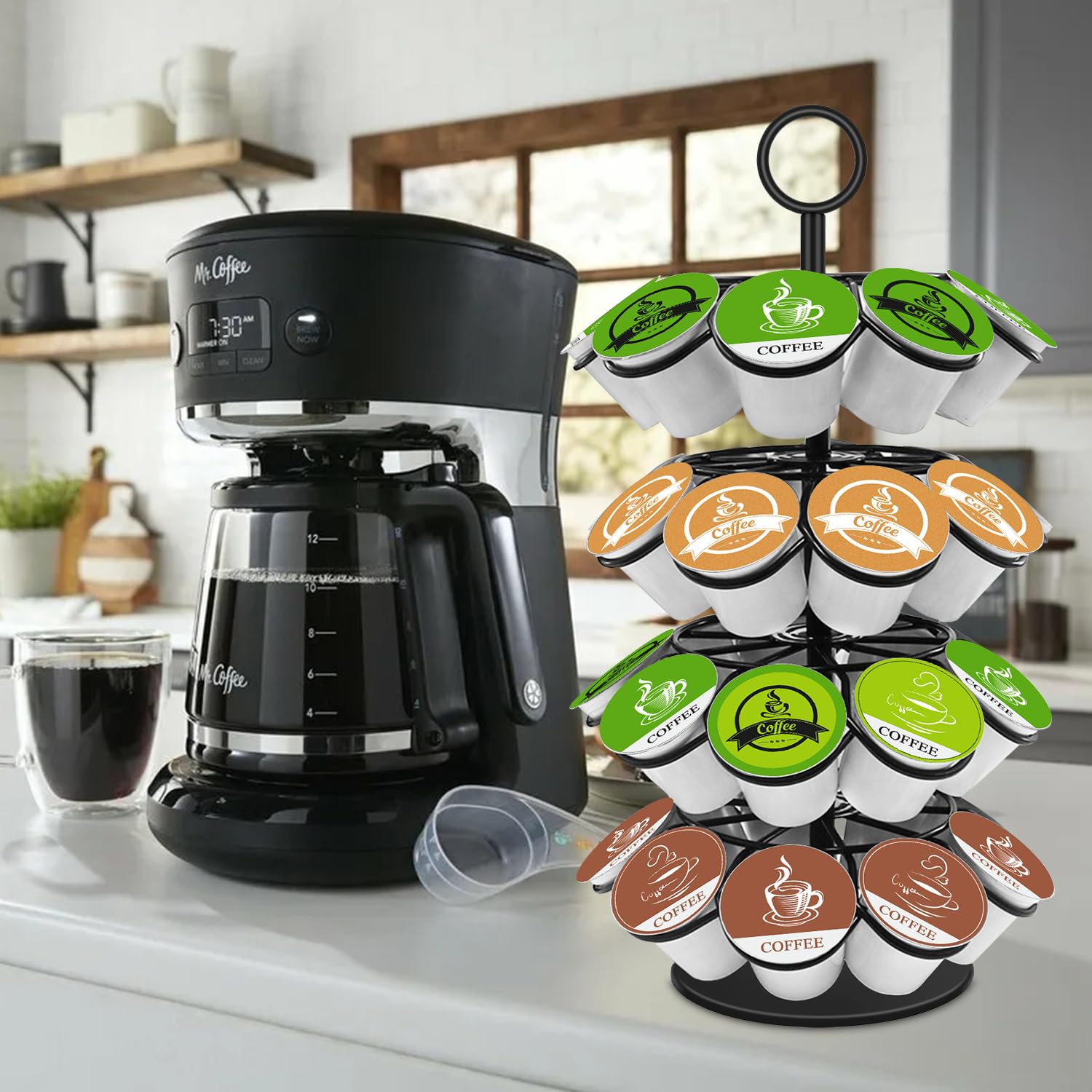 KIMIUP glossy finish adds contemporary style to any kitchen.