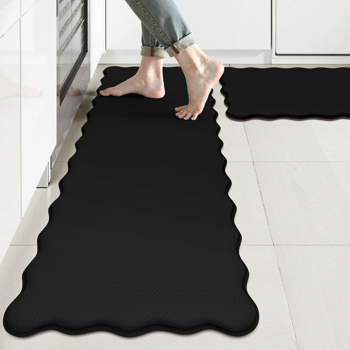 KIMODE scalloped long kitchen mat provides cushioned comfort for standing