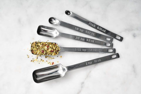 King Arthur 2-teaspoon spoon provides reliable measure for liquids and dry ingredients.