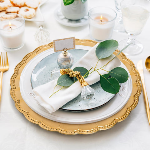 Kingrol gold charger plates ideal for weddings and events' table decor.