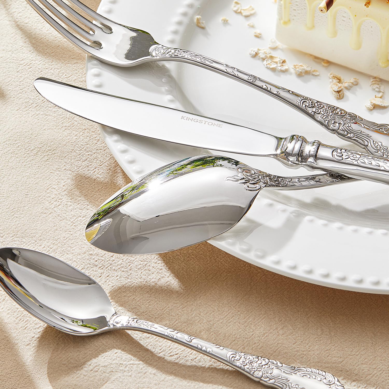 Kingstone dishwasher-safe care image demonstrates convenient maintenance