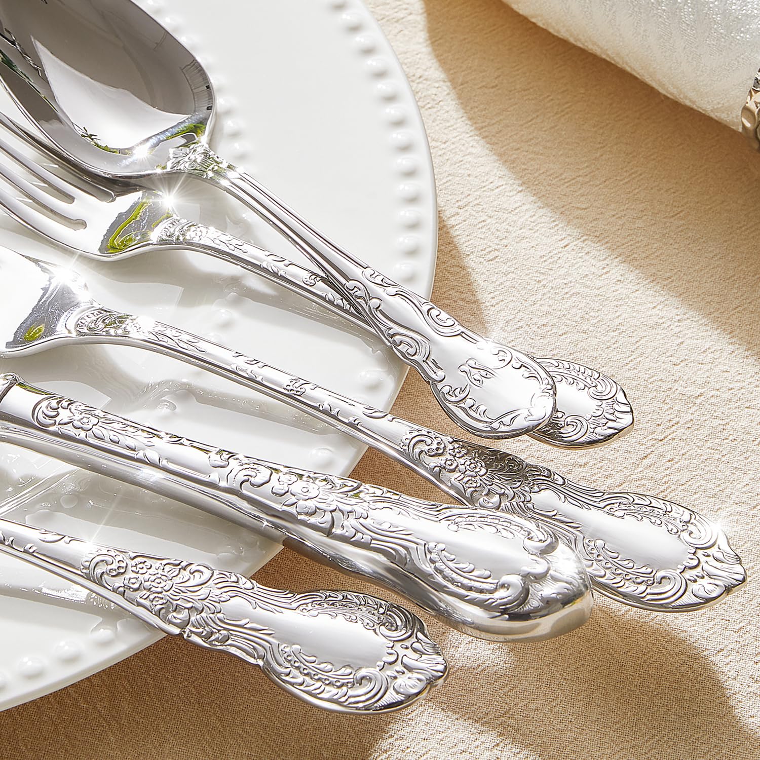 KINGSTONE dishwasher-safe flatware for convenient cleanup after entertaining.