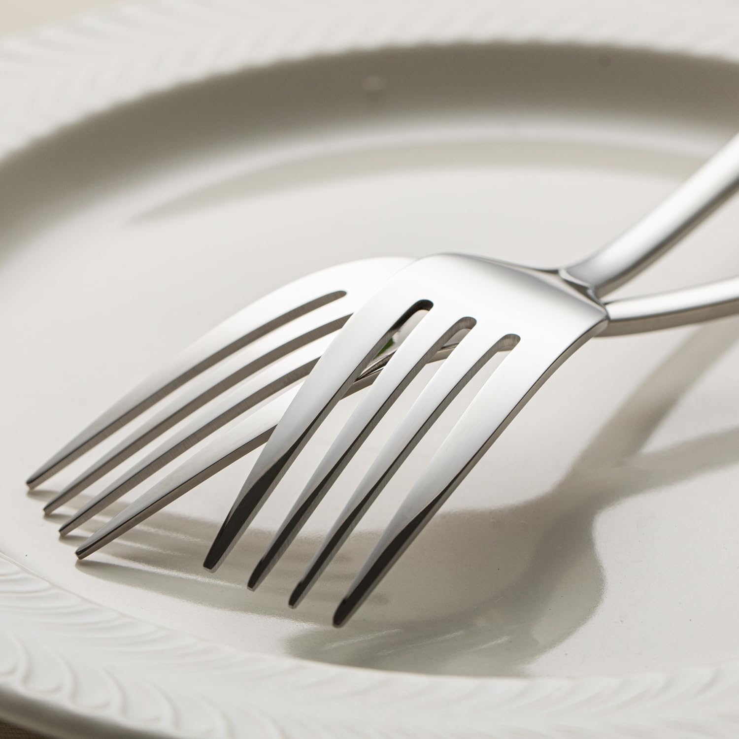 Kingstone 18/10 stainless steel forks demonstrating durability and rust resistance.