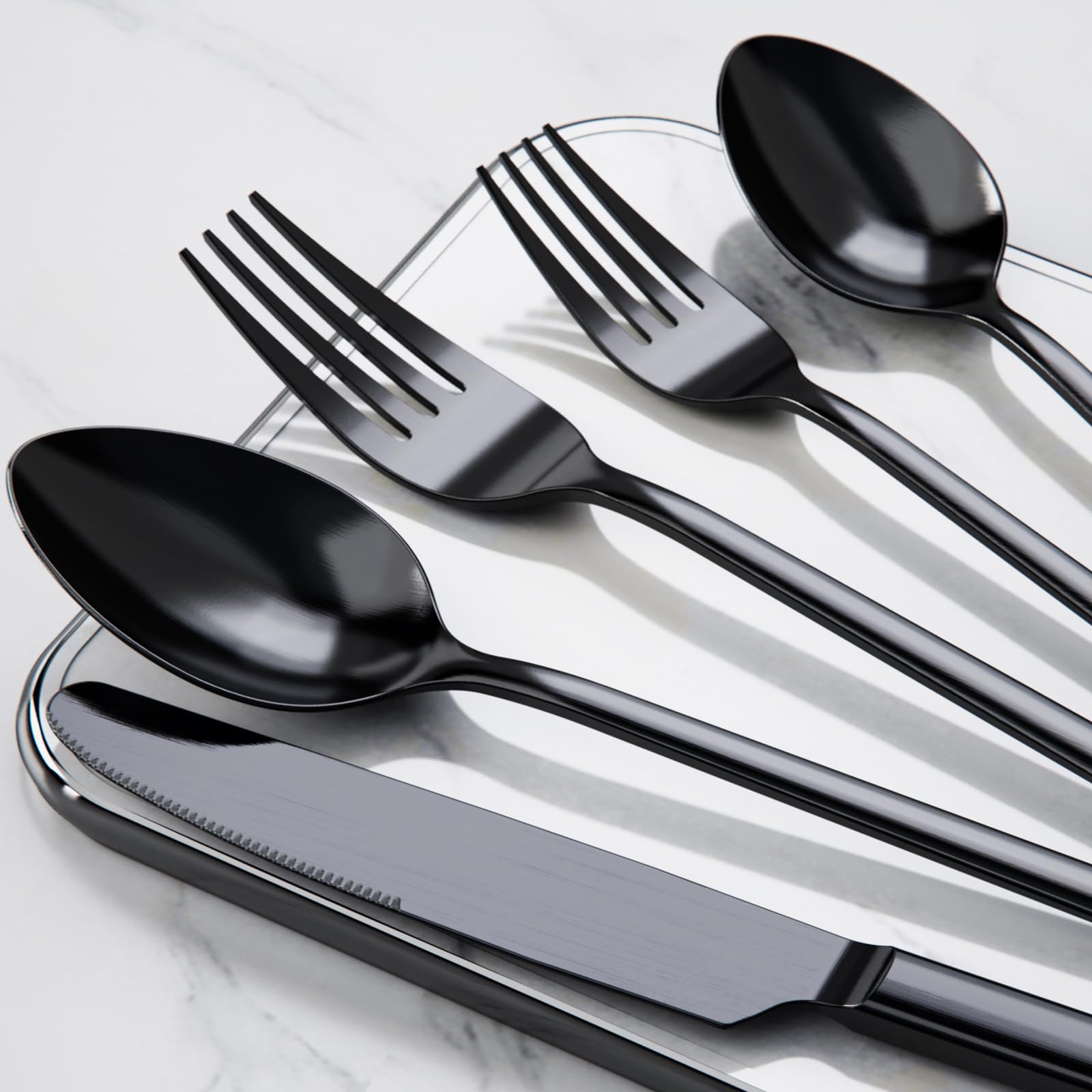 KINGSTONE versatile 40-piece set for family meals, hotels, and gatherings.